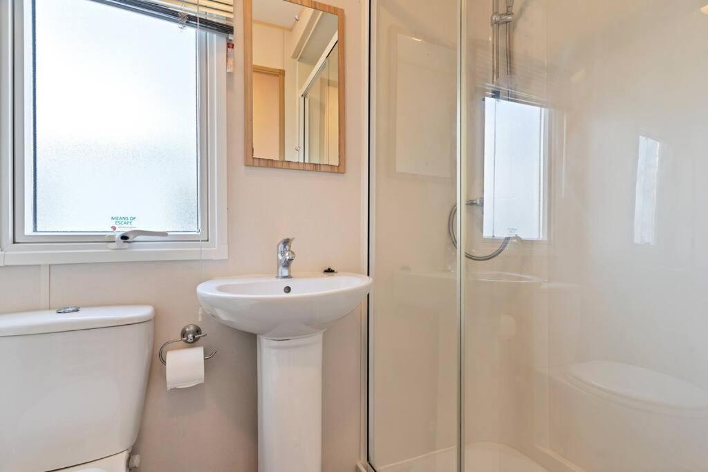 Tattershall Lakes: Sally'S Superior Stay Exterior foto