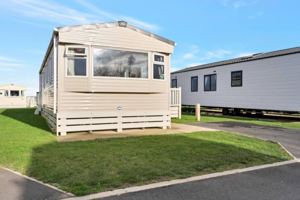 Tattershall Lakes: Sally'S Superior Stay Exterior foto