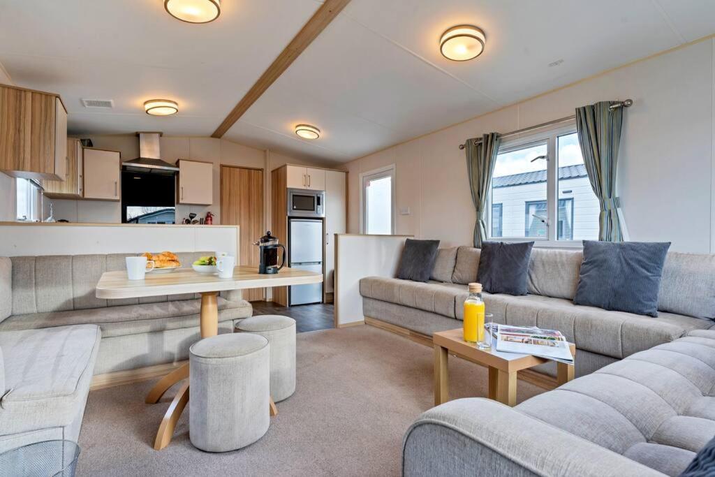 Tattershall Lakes: Sally'S Superior Stay Exterior foto